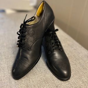 Memery black Leather Oxfords style juliete size 39